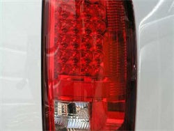 Spyder Dodge Ram 1500/Ram 2500/Ram 3500 02-06 Red/Clear LED Tail Lights