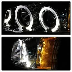 Spyder Signature Chevrolet Avalanche 1500/2500 / Silverado 1500/1500 HD/1500 HD Classic/2500/2500 HD/3500 02-06 Halo LED Projector Headlights Amber Reflector Chrome