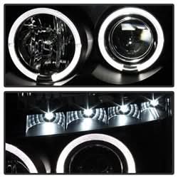 Spyder Signature Nissan Armada/Armada (Pathfinder)/Titan 05-07 Low Beam Bulb Included Halo LED Projector Headlights High Beam Uses Stock Bulb Black