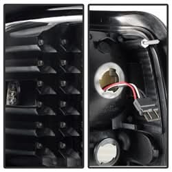 xTune Dodge Ram 1500/Ram 2500/Ram 3500 94-01 Black XTune LED Tail Lights
