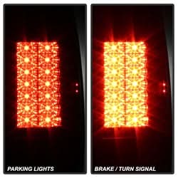 Spyder Ford F-250 Super Duty/F-350 Super Duty/F-450 Super Duty/F-550 Super Duty 08-16 Version 2 LED Tail Lights Black