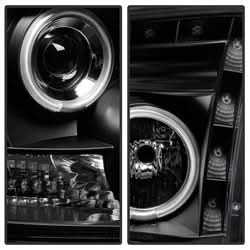Spyder Signature Dodge Ram 1500/Ram 2500/Ram 3500/1500/2500/3500 09-10 Halogen Models Only CCFL LED Projector Headlights Not Compatible w/Factory Projection And LED DRL Black
