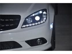 Spyder Mercedes Benz C-Class 08-11 Projector Headlights - Halogen Model Only ( Not Compatible With Xenon/HID Model ) - DRL - Black