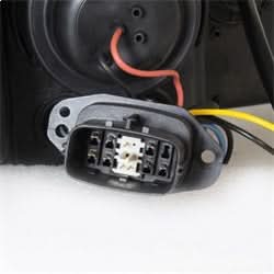 Spyder Signature Mazda 6 03-05 w/ Fog Lights Halo DRL LED Projector Headlight Smoke