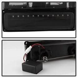 xTune 94-98 Chevy C/K C/10 1500/2500/3500/92-99 Tahoe/92-99 Suburban/94-98 Silverado/92-94 Blazer Full Size Corner/LED Bumper Headlights - Black