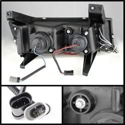 Spyder Chevy Colorado 04-12 / GMC Canyon 04-12 Projector Headlights - Halogen Model Only - LED Halo - Chrome