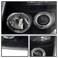 Spyder Signature Nissan Armada/Armada (Pathfinder)/Titan 05-07 Replaceable LEDs Halo LED Projector Headlights High H1/Low H1 Included Black Smoke
