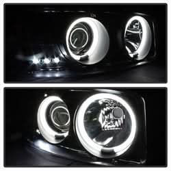 Spyder Signature GMC Sierra 1500/Sierra 1500 HD/Sierra 2500/Sierra 2500 HD/Sierra 3500/Yukon/Yukon XL 1500 99-07 Replaceable LEDs CCFL Halo LED Projector Headlights High 9005 Not Included Low 9006 Included