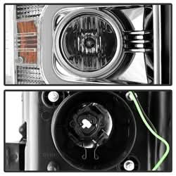 Spyder Signature Chevrolet Silverado 2500 HD/Silverado 3500 HD 15-16 Light Bar DRL Projector Headlights Chrome