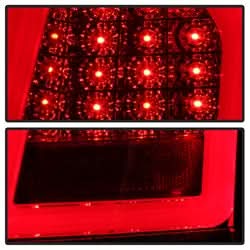 Spyder Chrysler 300C 05-07 Version 2 Light Bar LED Tail Lights - Red Clear