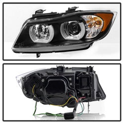 Spyder Signature BMW 323i/325i/325xi/328i/328xi/330i/330xi/335i/335xi/M3 06-08 Halogen Model Only LBDRL Projector Headlights Not Compatible w/Xenon/HID Model Black