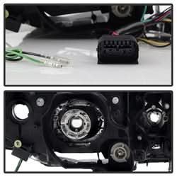 Spyder Signature BMW 323i/325i/325xi/328i/328xi/330i/330xi/335i/335xi/M3 06-08 Halogen Model Only LBDRL Projector Headlights Not Compatible w/Xenon/HID Model Black