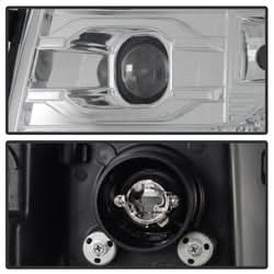 Spyder Signature Chevrolet Silverado 1500/Silverado 2500 HD/Silverado 3500 HD 07-13 Version 2 DRL LED Projector Headlights Chrome