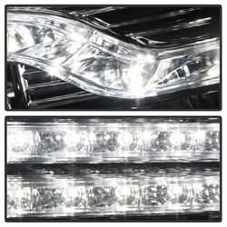 Spyder Signature Chevrolet Silverado 1500/Silverado 2500 HD/Silverado 3500 HD 07-13 Version 2 DRL LED Projector Headlights Chrome