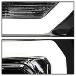 Spyder Signature GMC Sierra 1500/Sierra 2500 HD/Sierra 3500 HD 07-13 Version 2 Light Bar DRL LED Projector Headlights Chrome