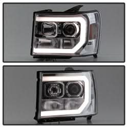 Spyder Signature GMC Sierra 1500/Sierra 2500 HD/Sierra 3500 HD 07-13 Version 2 Light Bar DRL LED Projector Headlights Chrome