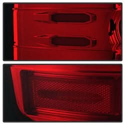 Spyder Chevrolet Silverado 1500/Silverado 2500 HD/Silverado 3500 HD 16-17 Red Clear Light Bar LED Tail Lights