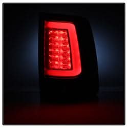 Spyder Dodge Ram 1500/Ram 2500/Ram 3500/1500/2500/3500 09-10 Incandescent Model Only Light Bar LED Tail Lights Not Compatible w/LED Model Red Clear