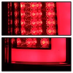 Spyder Dodge Ram 1500/Ram 2500/Ram 3500 07-08 Version 3 Light Bar LED Tail Lights Red Clear