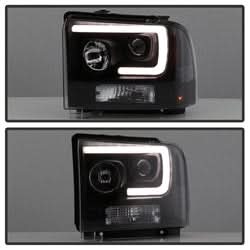 Spyder Signature Ford F-250 Super Duty/F-350 Super Duty/F-450 Super Duty 05-07 Light Bar Projector Headlights Black