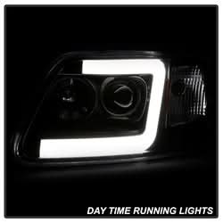 Spyder Signature Ford Expedition/F-150 97-02 Light Bar Projector Headlights Black