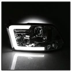 Spyder Dodge Ram 1500 09-18 / Ram 2500/3500 10-19 Version 2 Projector Headlights - Halogen Model Only - Light Bar DRL - Chrome