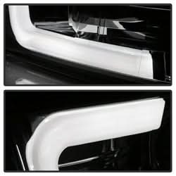Spyder Dodge Ram 1500 09-18 / Ram 2500/3500 10-19 Version 2 Projector Headlights - Halogen Model Only - Light Bar DRL - Chrome