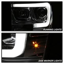 Spyder Signature Dodge Ram 1500/Ram 2500/Ram 3500 06-08 Light Bar DRL Projector Headlights Version 2 Chrome