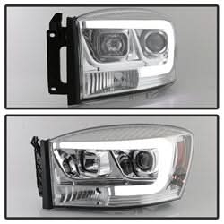 Spyder Signature Dodge Ram 1500/Ram 2500/Ram 3500 06-08 Light Bar DRL Projector Headlights Version 2 Chrome