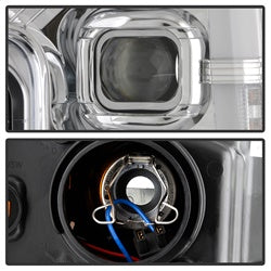 Spyder Signature Ford F-250 Super Duty/F-350 Super Duty/F-450 Super Duty 17-18 Incl. Low Beam-H7/High Beam-H1/Signal-LED Projector Headlights Chrome