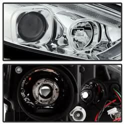 Spyder Signature Ford Focus 15-18 w/Sequential Turn Signal Projector Headlights Chrome Incl. Low Beam-H7/High Beam-H1/ Signal-LED
