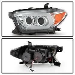 Spyder Signature Toyota Tacoma 16-18 Chrome Projector Headlights w/Sequential LED Turn Signal