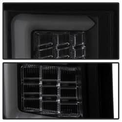Spyder Jeep Grand Cherokee 07-10 Incl. Signal-LED/Brake-LED Light Bar LED Tail Lights Black Smoke