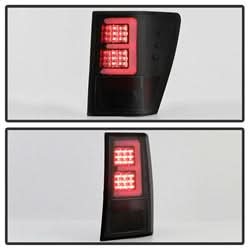 Spyder Jeep Grand Cherokee 07-10 Incl. Signal-LED/Brake-LED Light Bar LED Tail Lights Black Smoke