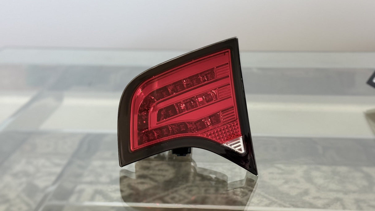 Audi A4 B7 Red/Clear LED Taillights (2004-2007) *READ DESCRIPTION