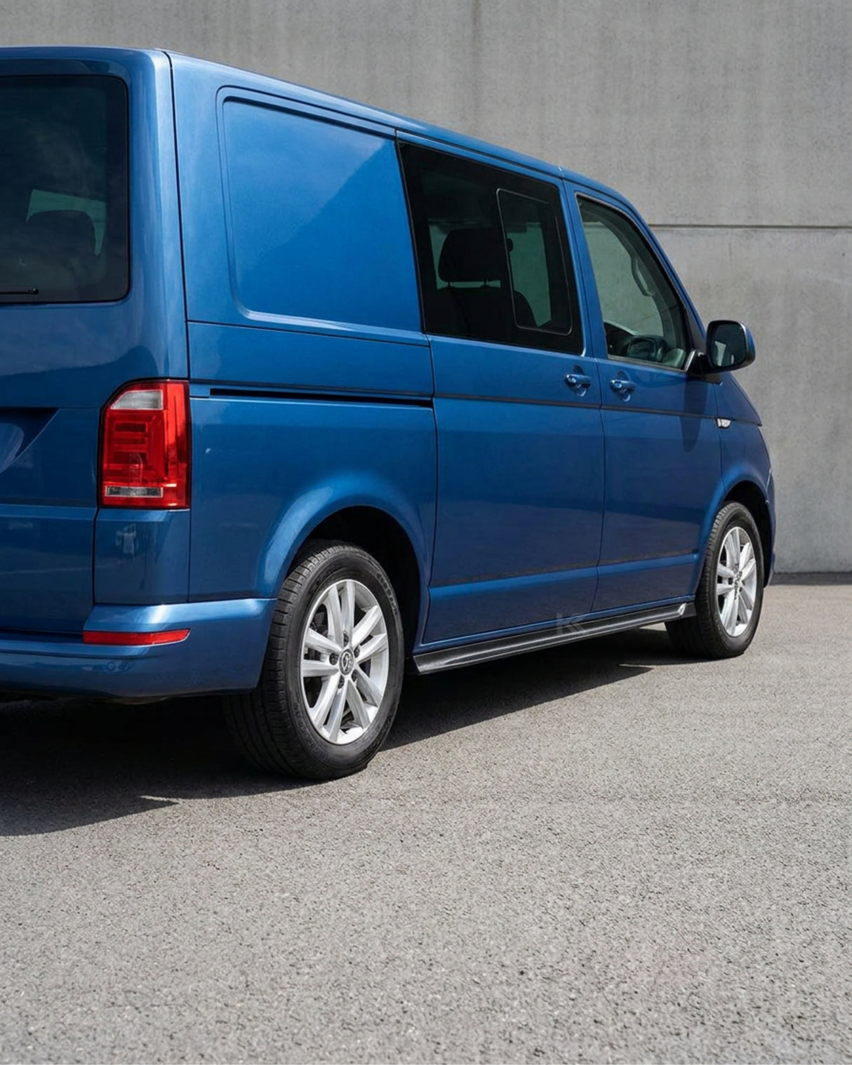 2015–2020 Volkswagen Transporter / Multivan / Caravelle T6 Side Skirt Extensions – Carbon Fiber