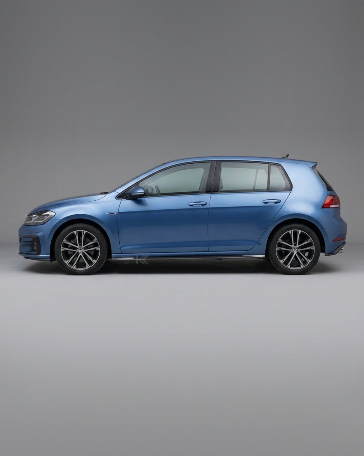 2014–2018 Volkswagen Golf R / R-Line MK7 / MK7.5 Side Skirt Extensions – Carbon Fiber