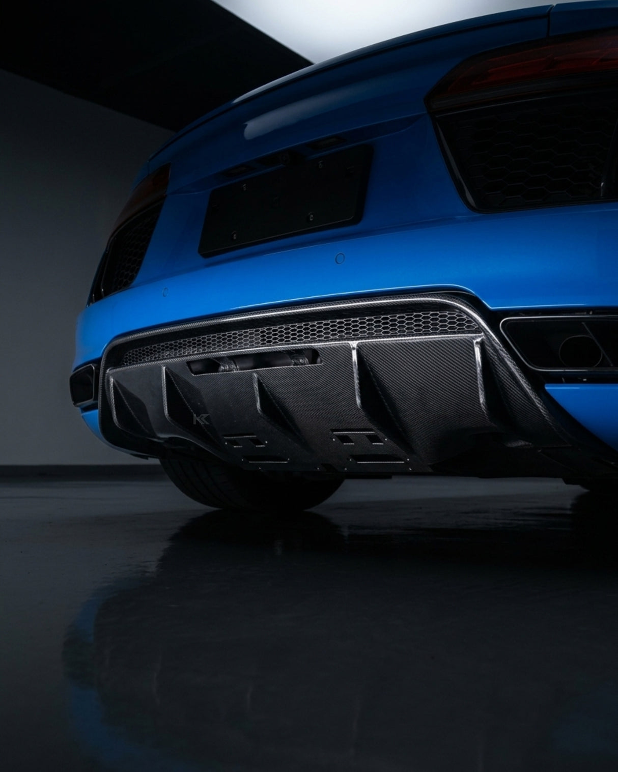 2010–2015 Audi R8 V8 / V10 Coupe Type 42 Rear Bumper Diffuser – Carbon Fiber