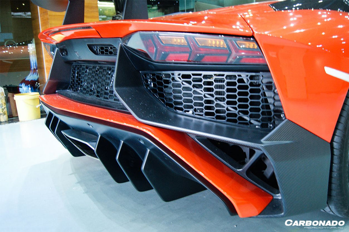 2011-2016 Lamborghini Aventador LP700 Coupe Roadster SV Style Rear Bumper