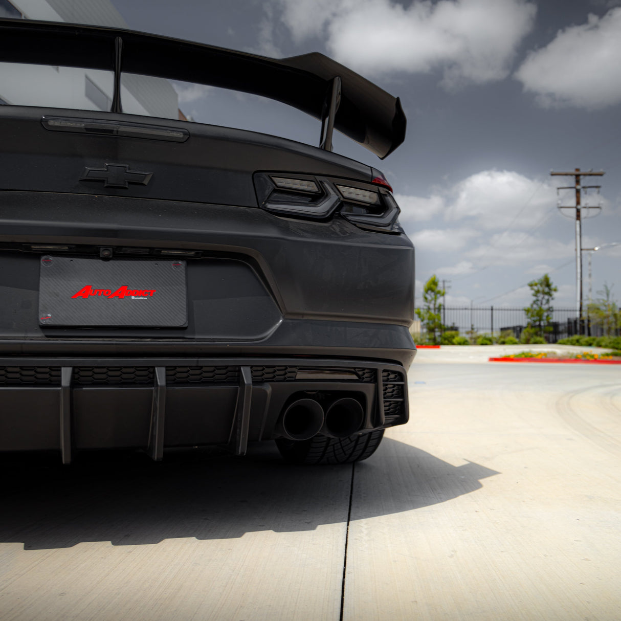 2016-2025 Chevy Camaro Evo Style Shark Fins Rear Diffuser Quad/Single Tips SS/RS/LT & ZL1 w/ Smoke Reflectors