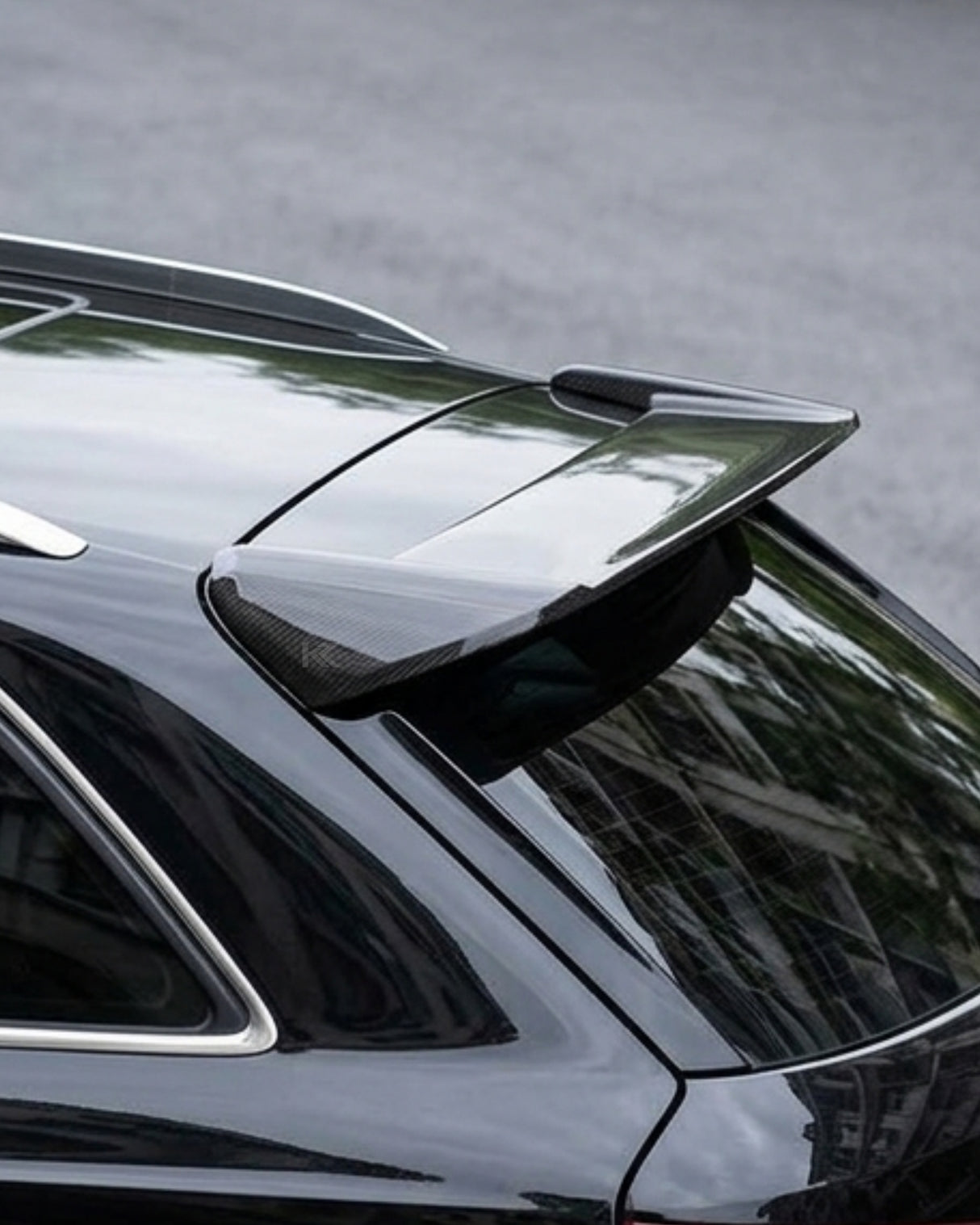 2012–2018 Audi Q3 8U Rear Roof Spoiler Extension – Carbon Fiber