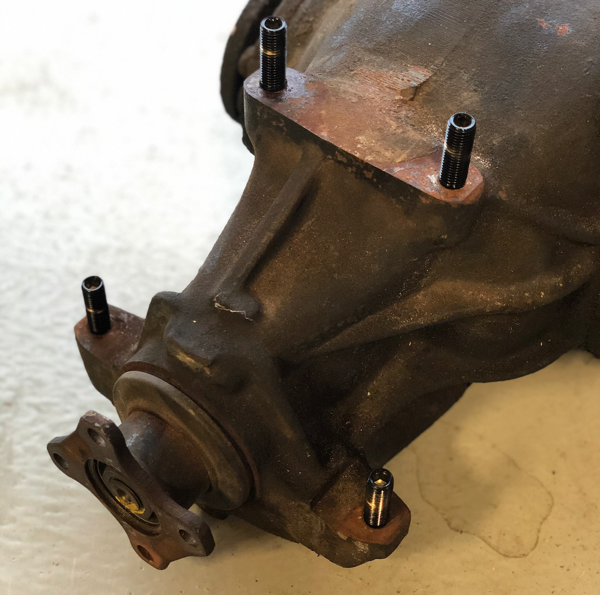 HD E30 Differential Stud Kit