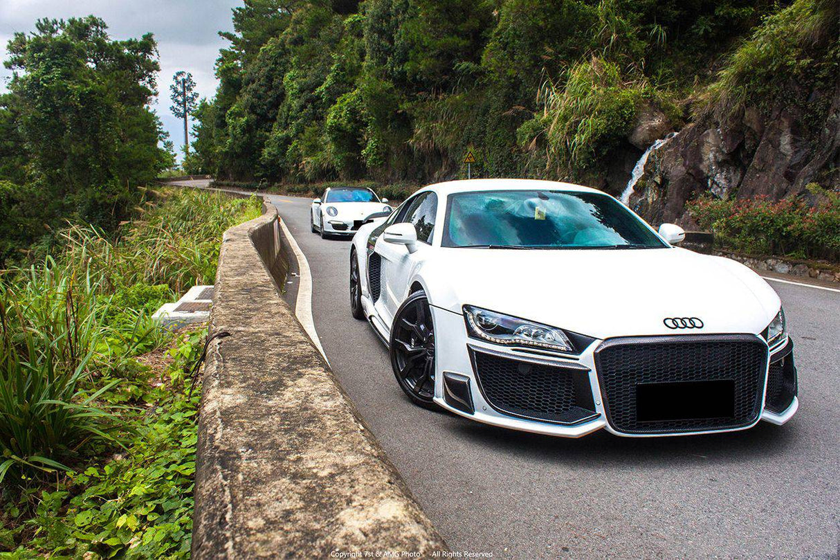 2006-2015 Audi R8 Coupe Spyder DPGT Style Front Bumper