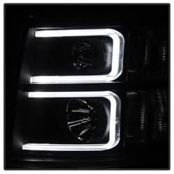 xTune Chevrolet Silverado 1500/Silverado 2500 HD/Silverado 3500 HD 07-13 Light Tube Style XTune Projector Headlights Black