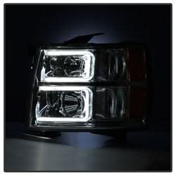 xTune Chevrolet Silverado 1500/Silverado 2500 HD/Silverado 3500 HD 07-13 Light Tube Style XTune Halo Projector Headlights Chrome