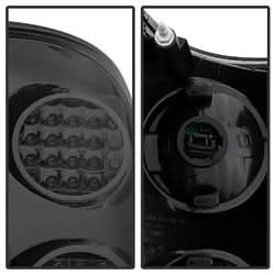 Akkon Chevrolet Suburban 1500/Suburban 2500/Tahoe/Yukon/Yukon XL 1500/Yukon XL 2500 07-14 Black Housing XTune LED Tail Lights Smoked Lens