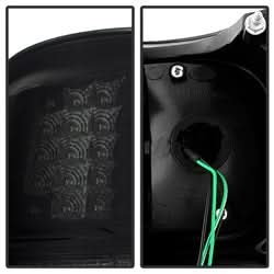 Akkon Chevrolet Suburban 1500/Suburban 2500/Tahoe/Yukon/Yukon XL 1500/Yukon XL 2500 07-14 Black Smoked XTune LED Tail Lights