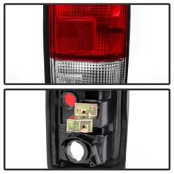 Akkon Nissan D21 Pickup (Hard Body) 86-97 OEM XTune Tail Lights