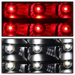 Akkon Chevrolet Silverado 1500/Silverado 1500 Classic/Silverado 1500 HD/Silverado 1500 HD Classic/Silverado 2500/Silverado 2500 HD/Silverado 2500 HD Classic/Silverado 3500/Silverado 3500 Classic 03-06 Black XTune LED Tail Lights