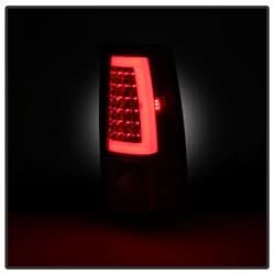 xTune Chevy Silverado 1500/2500/3500 99-02 / GMC Sierra 1500/2500/3500 99-06 and 2007 Sierra Classic Version 3 Tail Lights - Light Bar LED - Red Clear